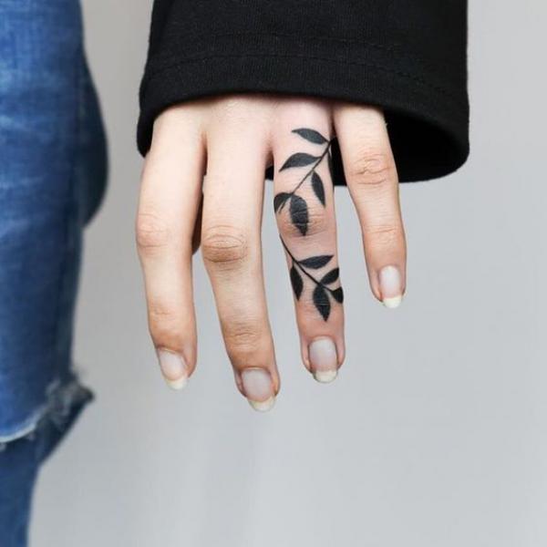 120 Cute Finger Tattoo Ideas for Your Inspiration