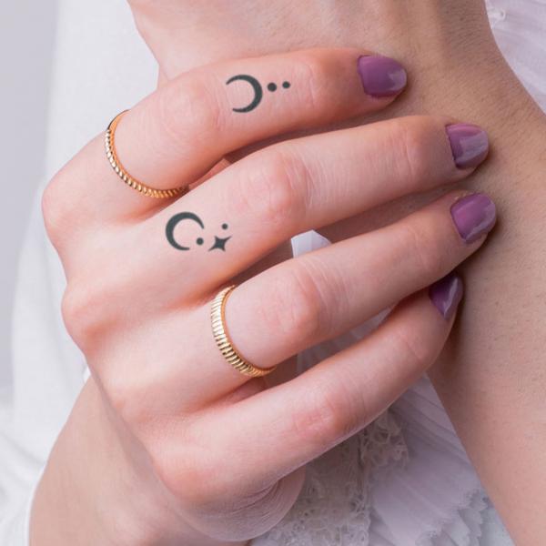 120 Cute Finger Tattoo Ideas for Your Inspiration