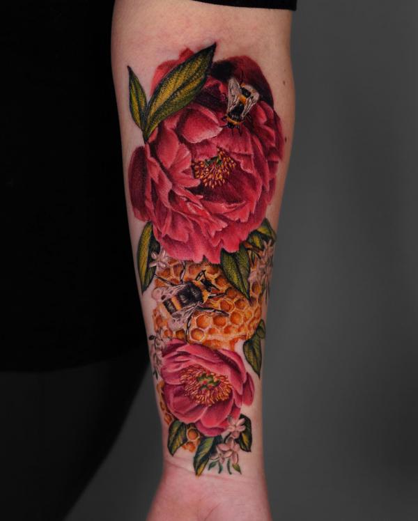 50 Honeycomb tattoo Designs with Meaning