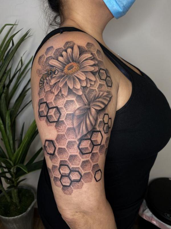 50 Honeycomb tattoo Designs with Meaning