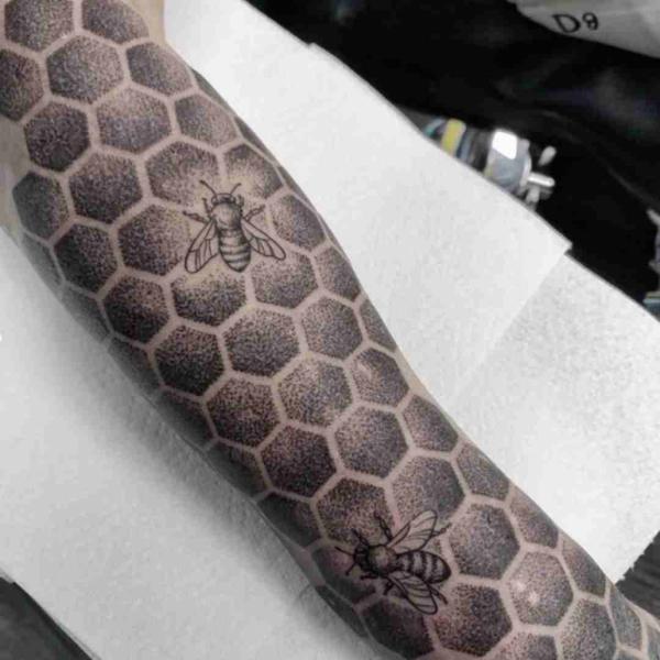 50 Honeycomb tattoo Designs with Meaning