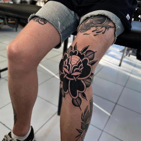 50 Black and White American Traditional Tattoo Designs