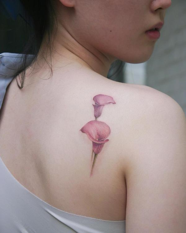 40 Calla Lily Tattoo Designs with Meaning