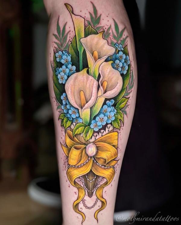 40 Calla Lily Tattoo Designs with Meaning