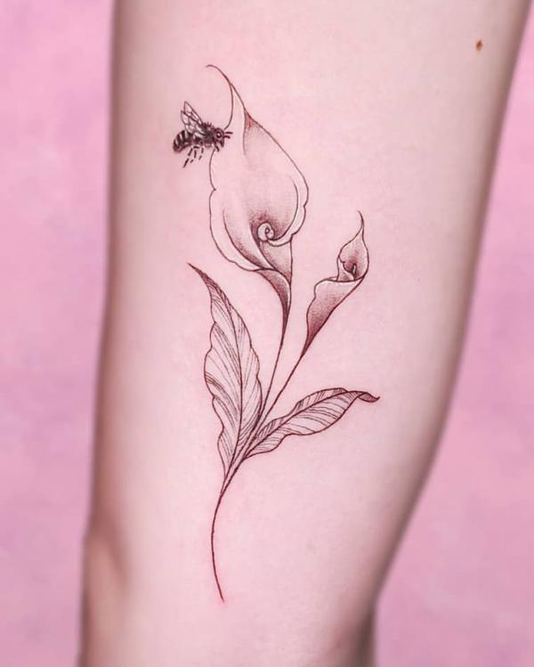 40 Calla Lily Tattoo Designs with Meaning