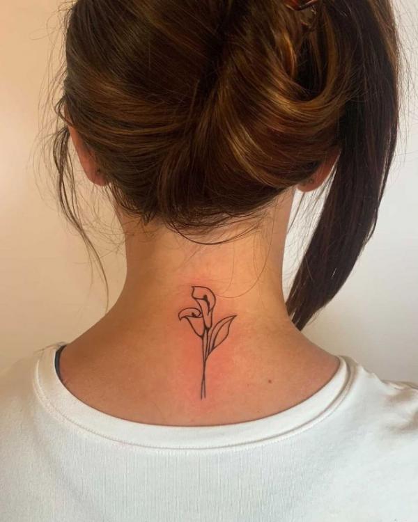 40 Calla Lily Tattoo Designs with Meaning
