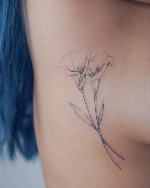 40 Calla Lily Tattoo Designs with Meaning