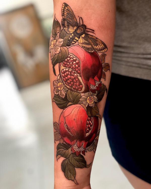 Pomegranate Tattoo: Exploring Its Symbolism and Designs