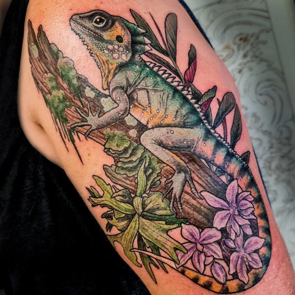 40 Chameleon Tattoo Designs with Meaning