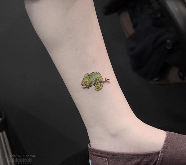 40 Chameleon Tattoo Designs with Meaning