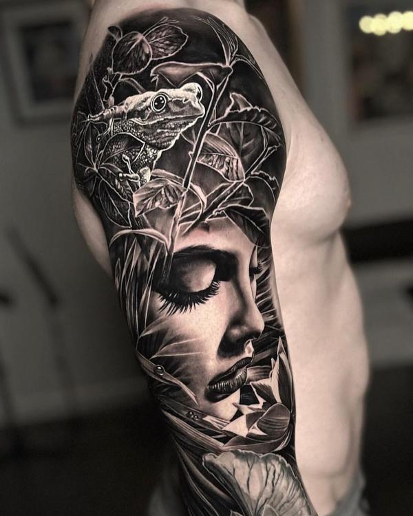 40 Chameleon Tattoo Designs with Meaning