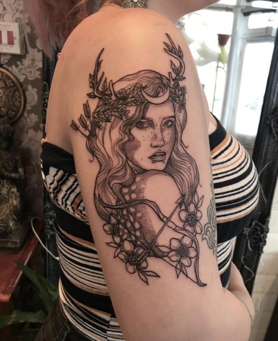 20 Captivating Aphrodite Tattoo Designs and Meanings