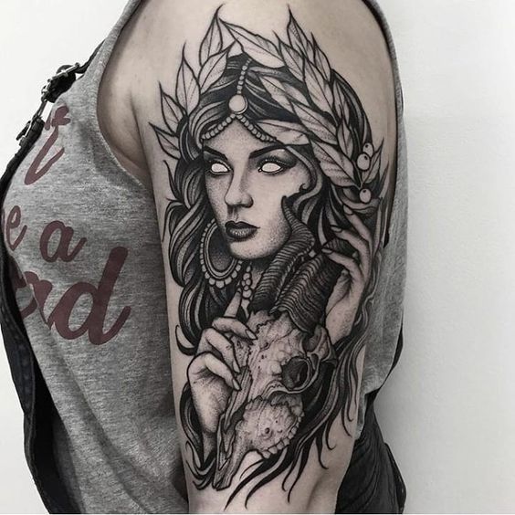 20 Captivating Aphrodite Tattoo Designs and Meanings
