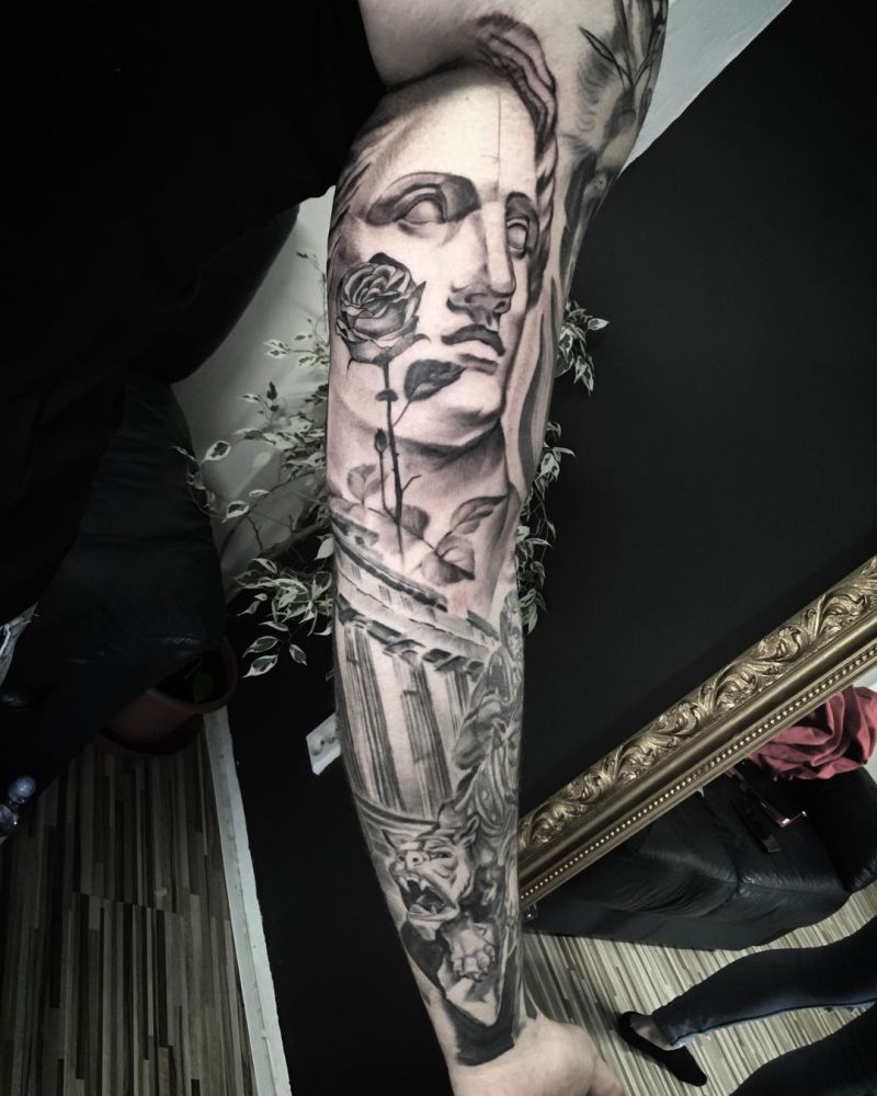 20 Captivating Aphrodite Tattoo Designs and Meanings