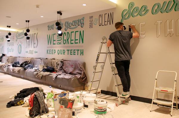 Holiday Inn Mural