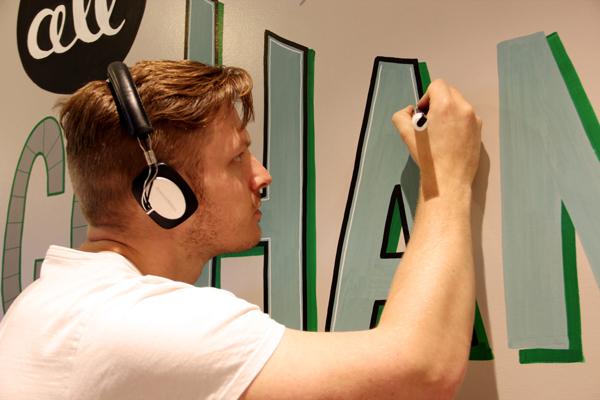 Holiday Inn Mural
