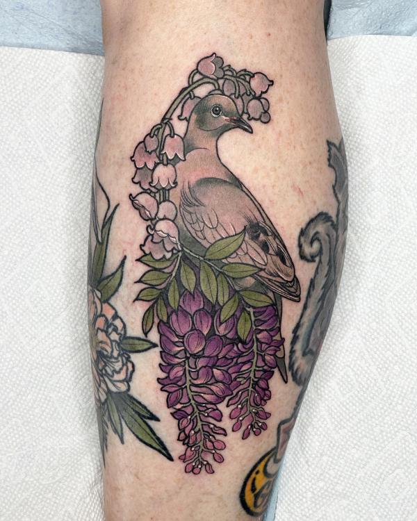 Wisteria Tattoo Ideas: Designs and Meanings