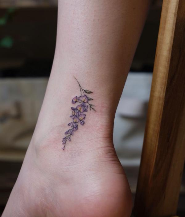 Wisteria Tattoo Ideas: Designs and Meanings