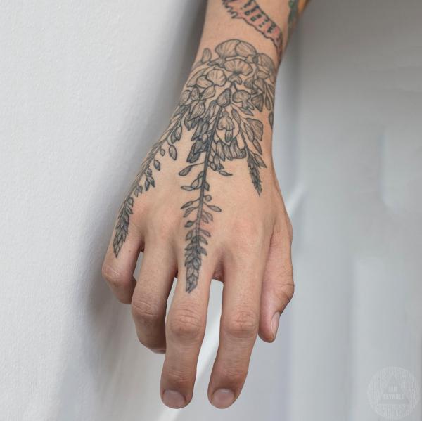 Wisteria Tattoo Ideas: Designs and Meanings