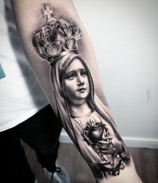 50 Virgin Mary Tattoos: Symbolism, Meaning and Designs