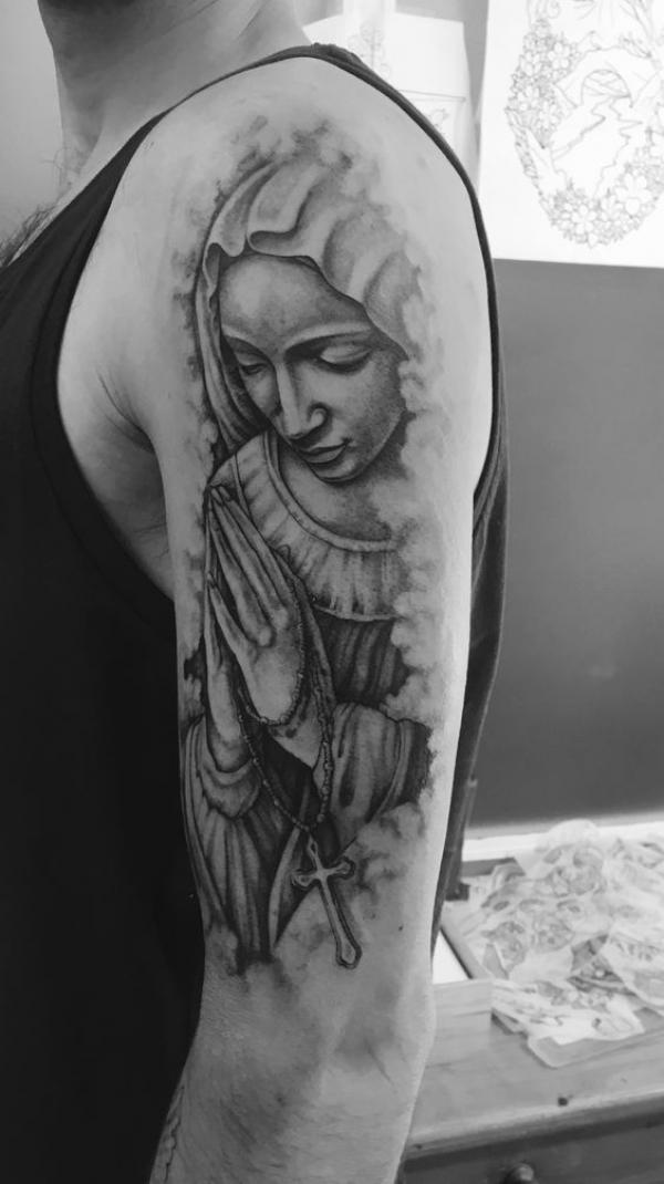 50 Virgin Mary Tattoos: Symbolism, Meaning and Designs