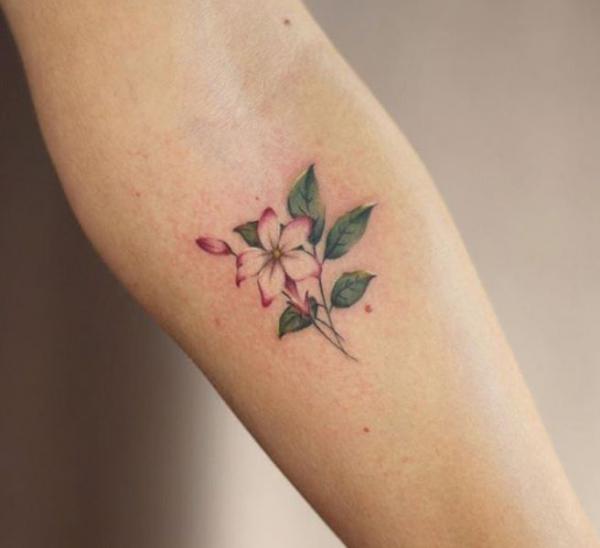 30 Blossoming Ideas: Enchanting Jasmine Tattoo Designs
