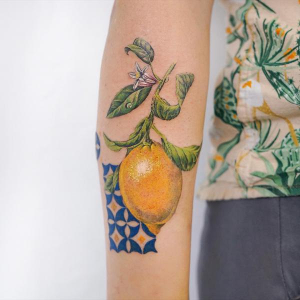 40+ Lemon Tattoos: Meaning and Designs