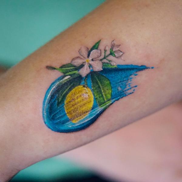 40+ Lemon Tattoos: Meaning and Designs