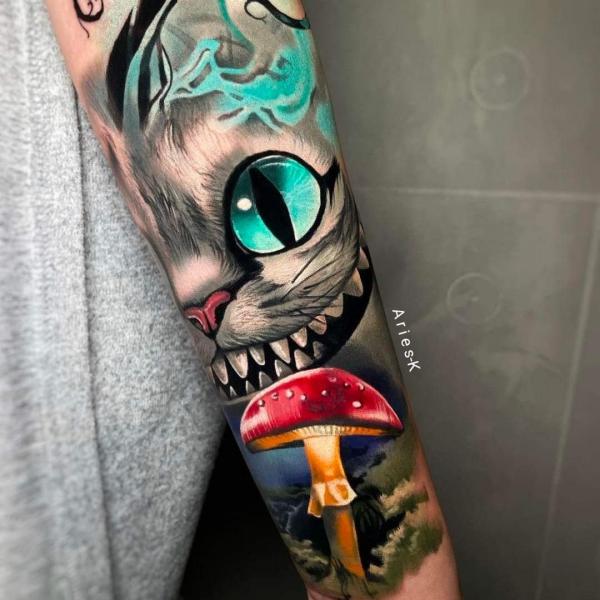 Cheshire Cat Tattoo Designs: A Journey into Wonderland