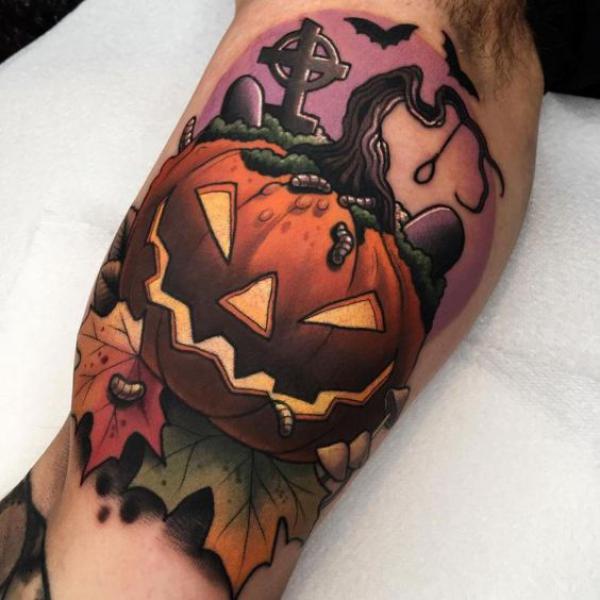The Art of the Pumpkin Tattoo: Embody the Autumn Spirit
