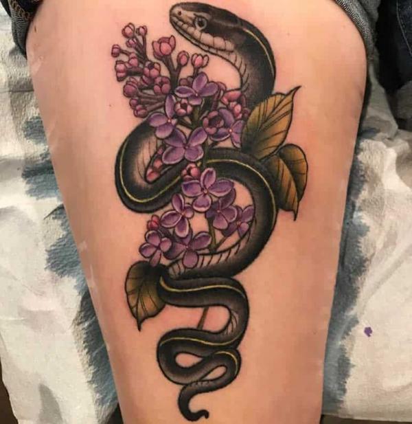 40 Lilac Tattoos: A Blossoming Expression of Individuality