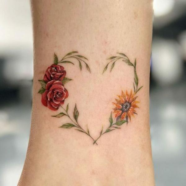 20 Beautiful Sunflower and Rose Tattoo Designs