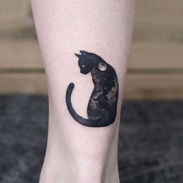 50 Inspiring Black Cat Tattoo Designs and Their Meanings