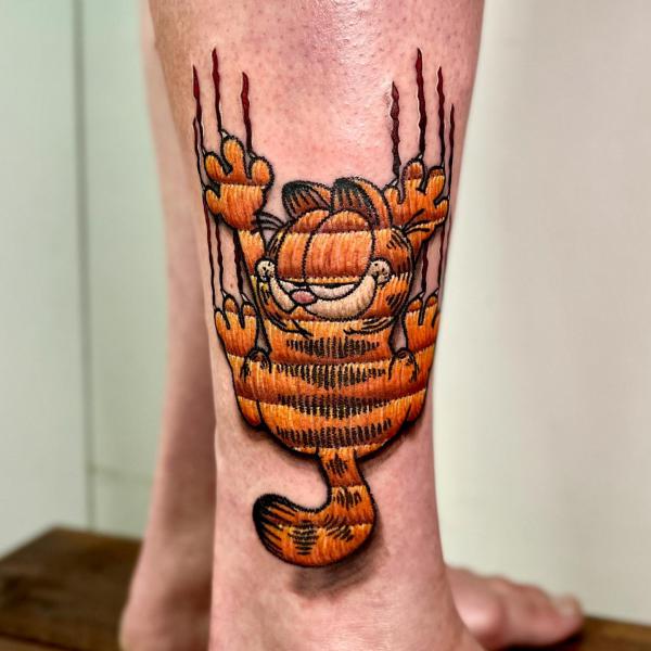 Embroidering Identity: The Allure of Patch Tattoos