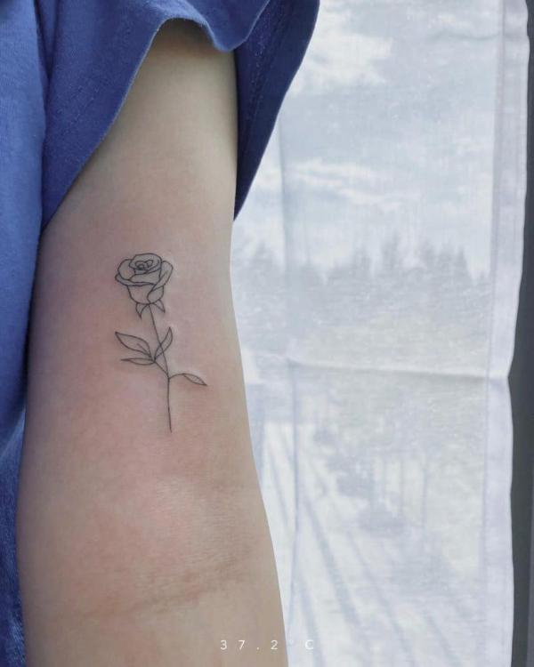 Rose with Stem Tattoo: the Beauty and Symbolism