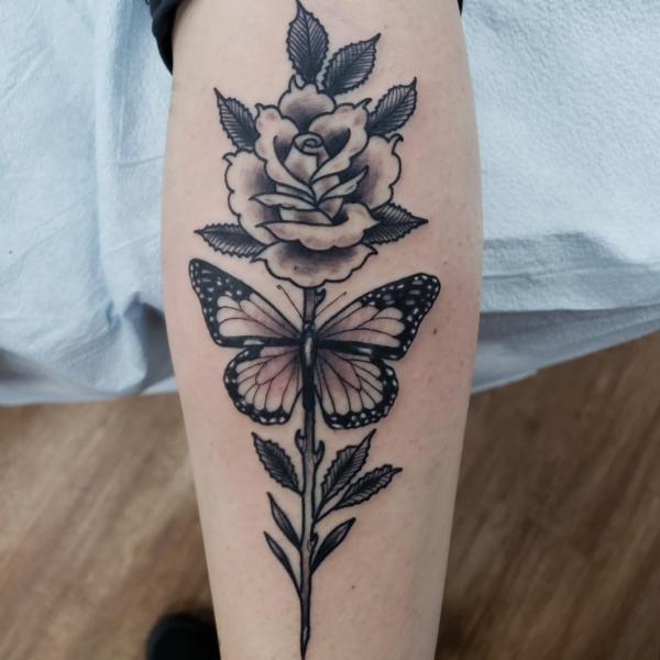 Rose with Stem Tattoo: the Beauty and Symbolism