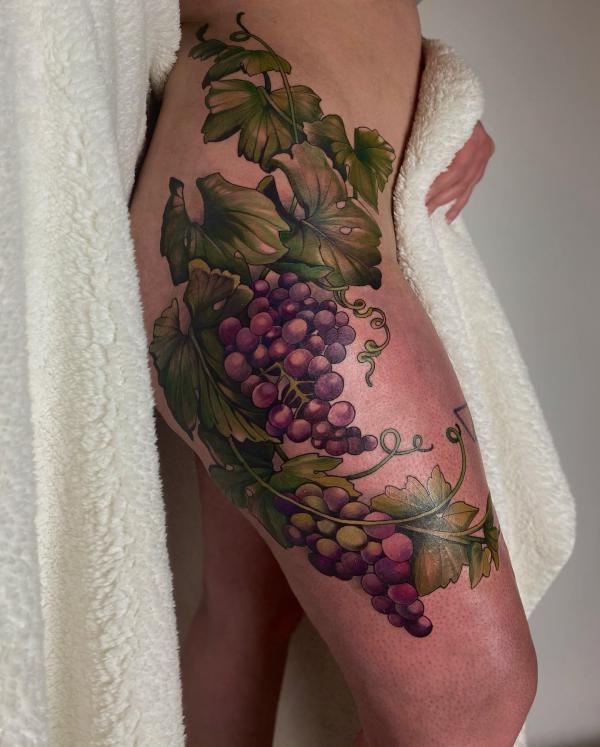 40 Grape Tattoos: A Symbol of Abundance and Prosperity