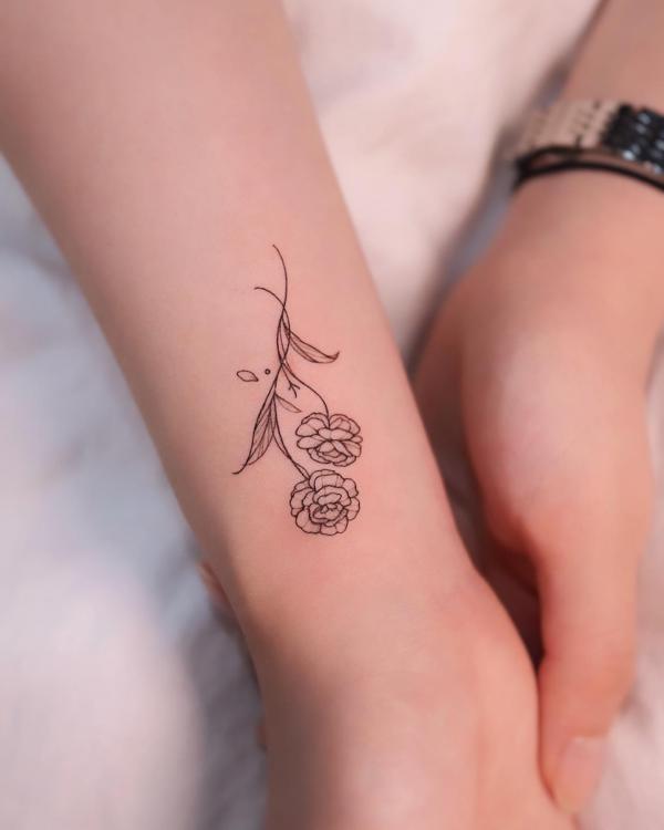 40 Marigold Tattoo Designs with Meaning