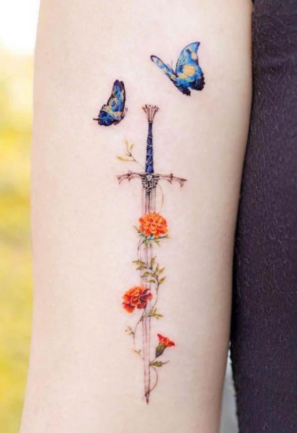 40 Marigold Tattoo Designs with Meaning
