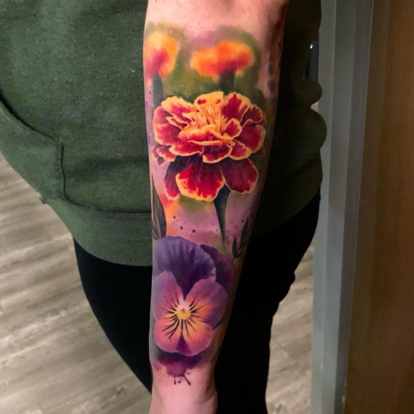 40 Marigold Tattoo Designs with Meaning