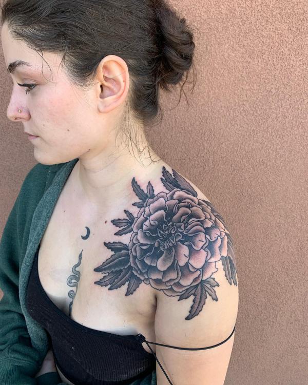 40 Marigold Tattoo Designs with Meaning
