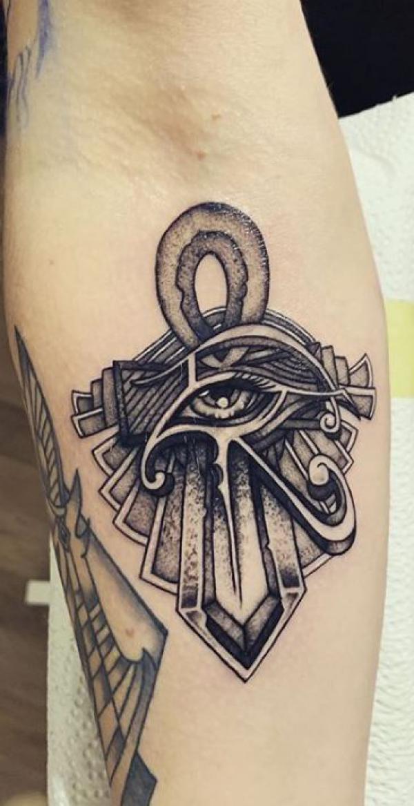 70 Ankh Tattoos: Modern Take on an Ancient Symbol
