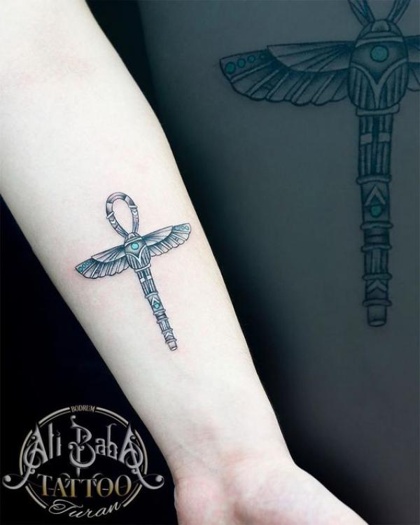 70 Ankh Tattoos: Modern Take on an Ancient Symbol