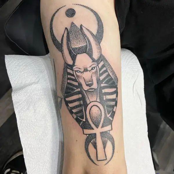 70 Ankh Tattoos: Modern Take on an Ancient Symbol