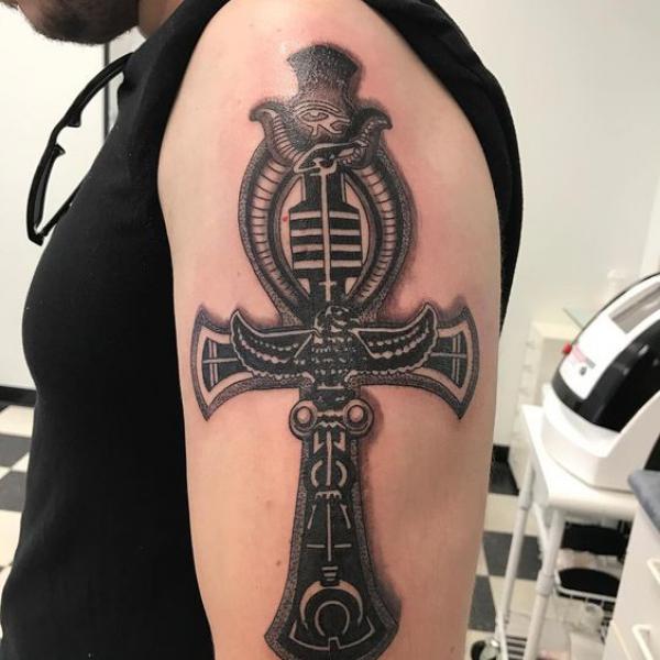 70 Ankh Tattoos: Modern Take on an Ancient Symbol