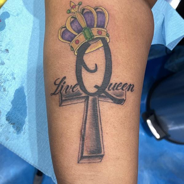 70 Ankh Tattoos: Modern Take on an Ancient Symbol