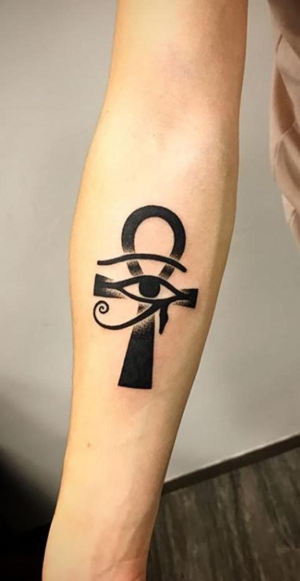 70 Ankh Tattoos: Modern Take on an Ancient Symbol