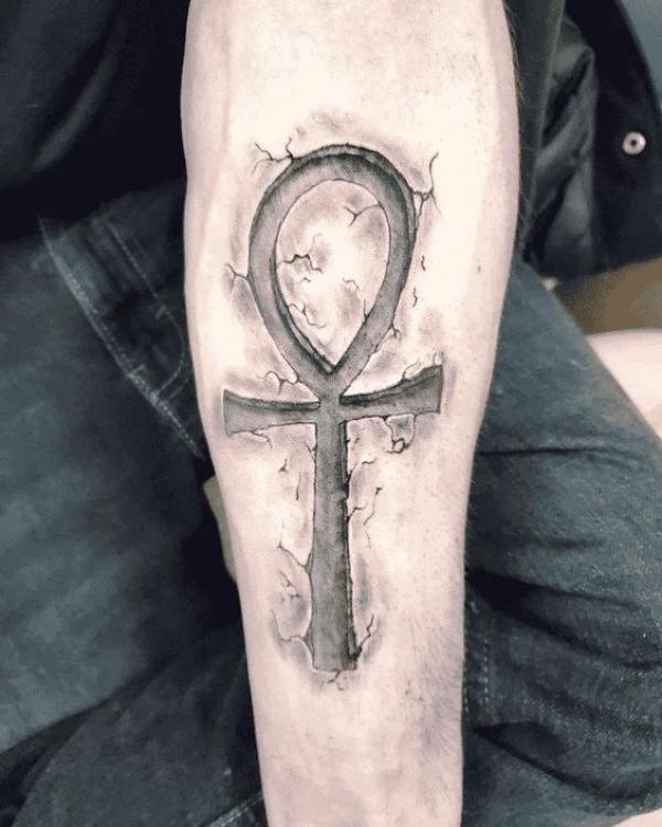 70 Ankh Tattoos: Modern Take on an Ancient Symbol