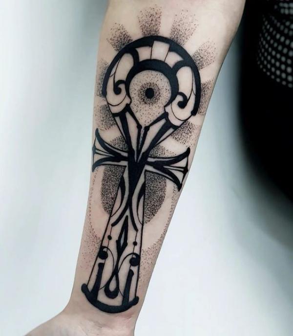 70 Ankh Tattoos: Modern Take on an Ancient Symbol