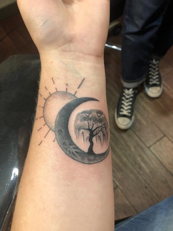 50 Willow Tattoo Ideas: Meaning and Designs
